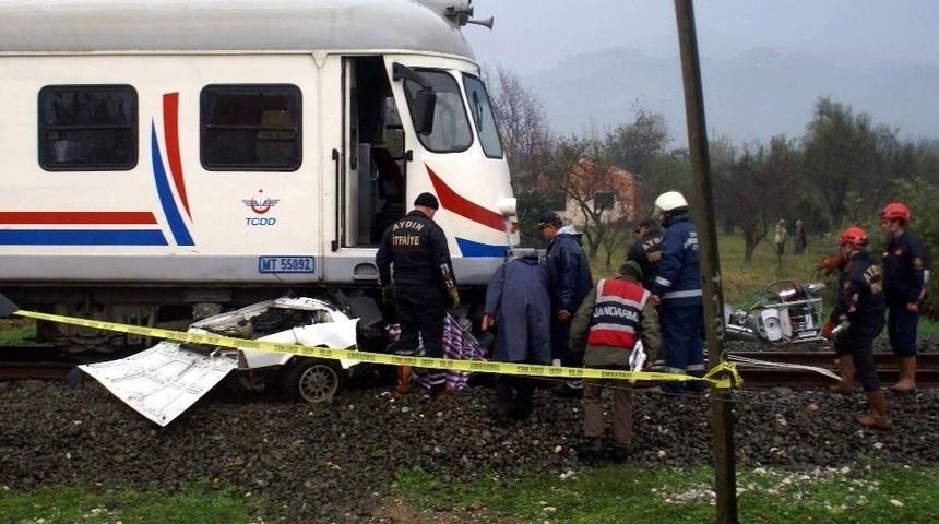 Feci Kazanın Yıld&ouml;n&uuml;m&uuml;nde Hafızlar Hocalarını Dualarla Yad Etti