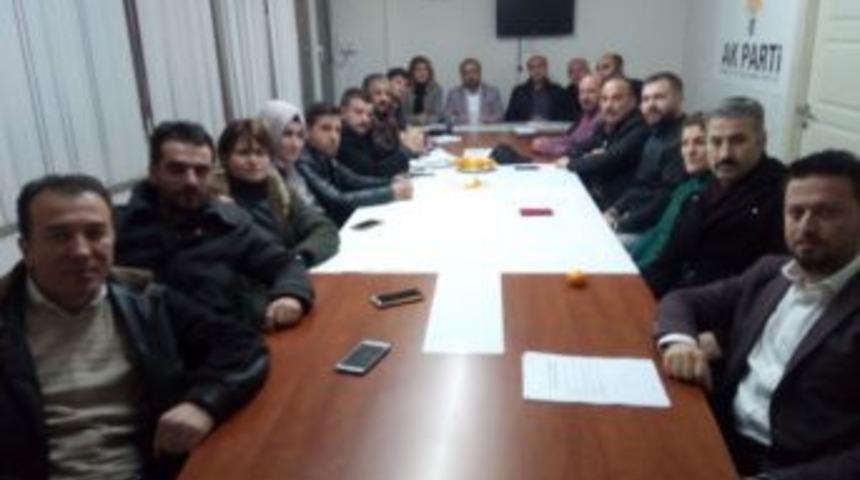 Ak Parti Kozlu İl&ccedil;e Teşkilatında G&ouml;rev Dağılımı Yapıldı