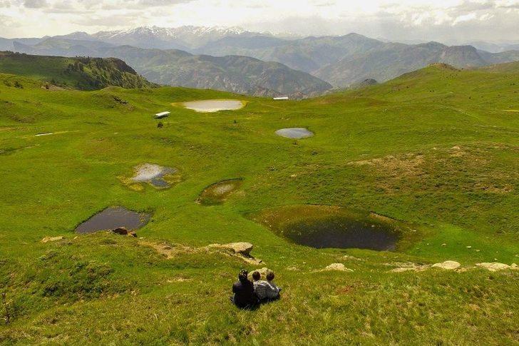 Adını Efsanelerden Alan ‘dipsiz Göl’ Büyülüyor G2
