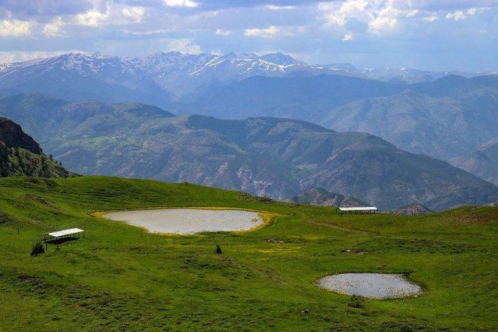 Adını Efsanelerden Alan ‘dipsiz Göl’ Büyülüyor G5