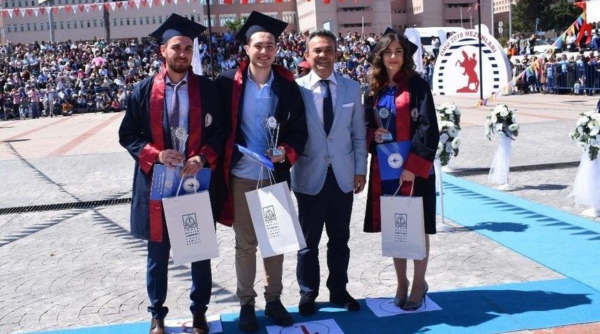 Makina Ve End&uuml;stri M&uuml;hendisliği Mesleğine 121 Yeni &Uuml;ye