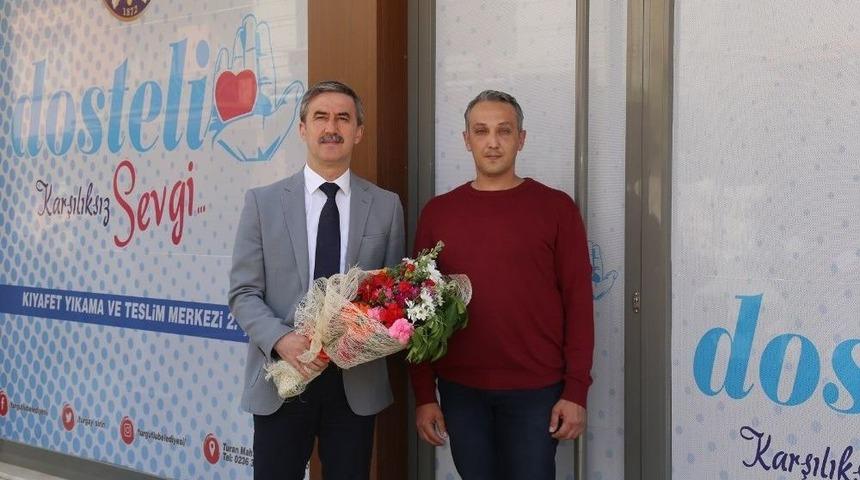 Dosteli Kıyafet Merkezi 2. Şubesi A&ccedil;ıldı