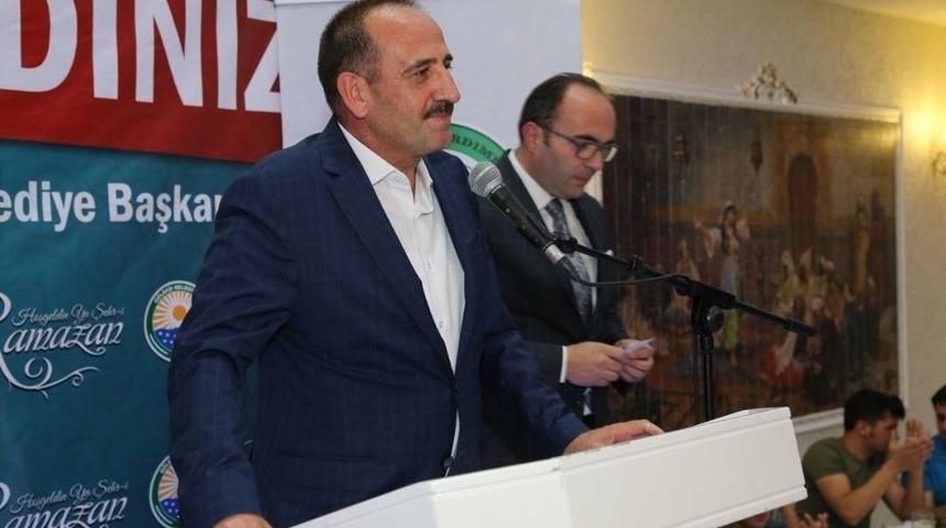 G&ouml;lbaşı Belediyesi Balalıları İftar Sofrasında Buluşturdu