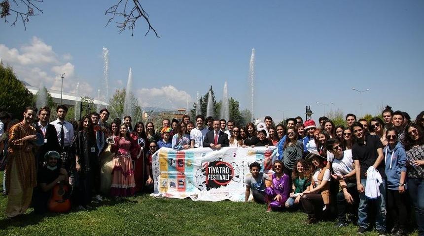 Paü’de 10. Tiyatro Festivali Başladı