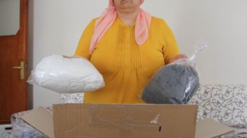 İnternetten Halı &Ouml;rt&uuml;s&uuml; Sipariş Etti, Yatak &Ccedil;arşafı Geldi