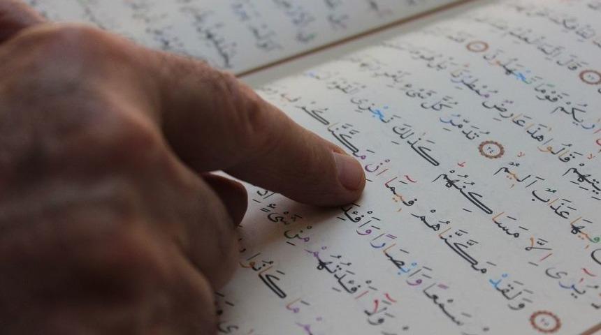 Ramazan Ayında Dini Kitap Ve Eşya Satışları Arttı