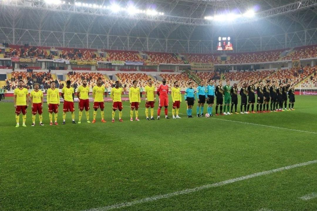 Ziraat T&uuml;rkiye Kupası: Evkur Yeni Malatyaspor: 1 - Osmanlıspor: 1 (ilk Yarı)