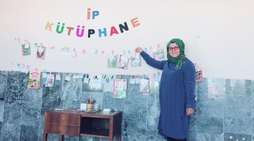 Bu Okuldan Kitaplar İpe Dizildi