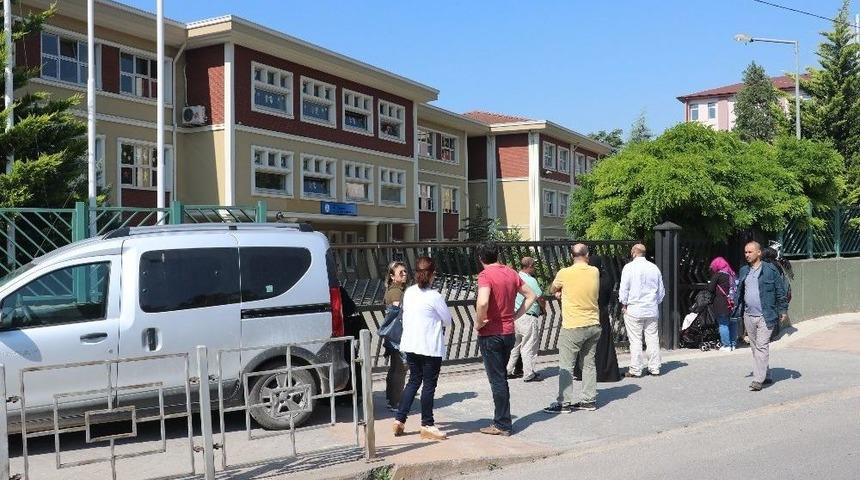 Kocaeli&rsquo;de Binlerce &Ouml;ğrenci Lgs İ&ccedil;in Okullara Koştu