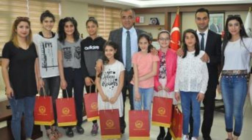 Batman’da Başarılı Sporcular Ödüllendirildi