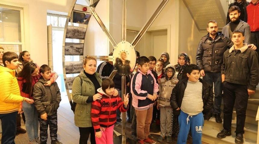 Turgutlu’da Özel Öğrenciler Kent Müzesi’ni Gezdi