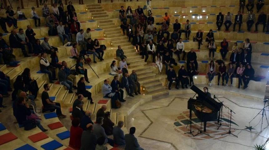 Oytun Eren&rsquo;den &ldquo;piyano Resitali&rdquo;