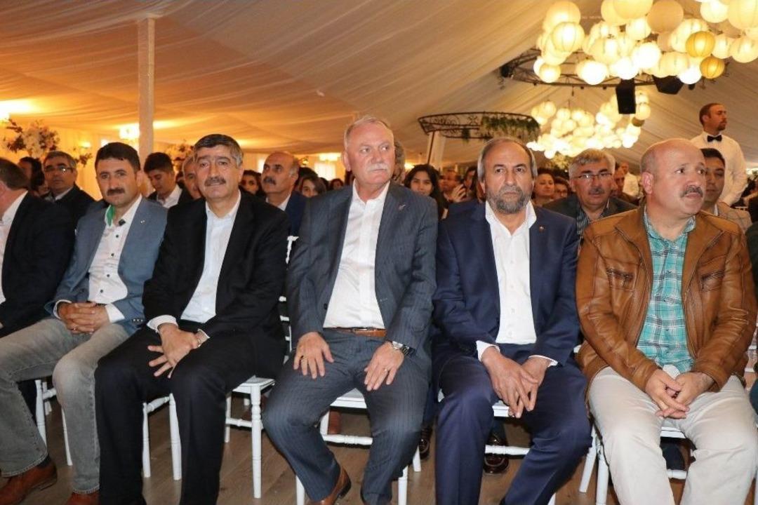 Kalkan: &ldquo;medeniyetimizi Yeniden İnşa Etmek İ&ccedil;in Gen&ccedil;liğimize Sahip &Ccedil;ıkmamız Gerekiyor&rdquo;