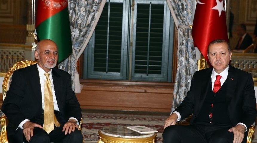 Cumhurbaşkanı Erdoğan, Afganistan Cumhurbaşkanı Gani İle Bir Araya Geldi