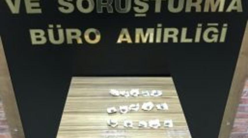 &Uuml;zerinde 15 &Ccedil;ıkı Bonzai İle Yakalandı