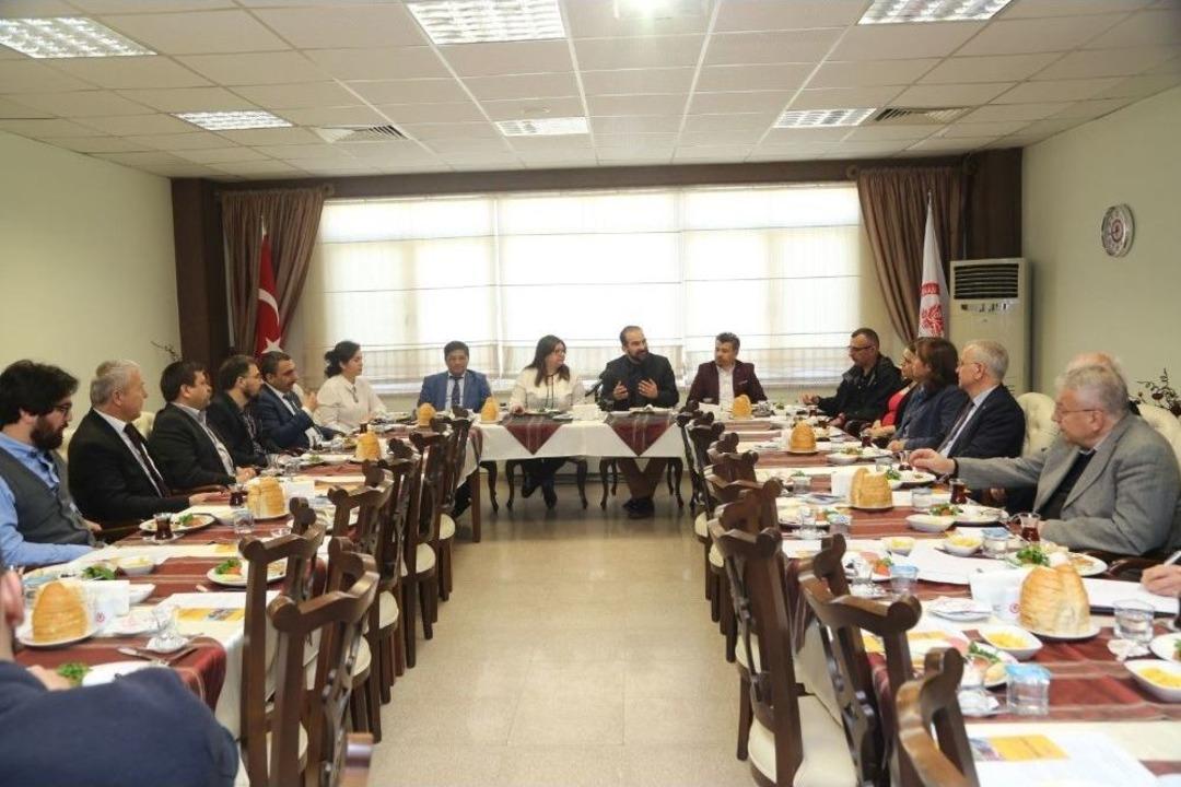 Sd&uuml;&rsquo;den Halka A&ccedil;ık K&uuml;lt&uuml;r Bankası Hizmeti: &ldquo;somut Olmayan K&uuml;lt&uuml;rel Miras Projesi"