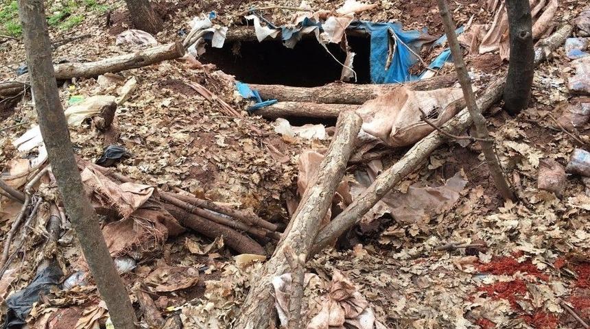 Tunceli&rsquo;de Ter&ouml;ristlere Ait 6 Sığınak İmha Edildi