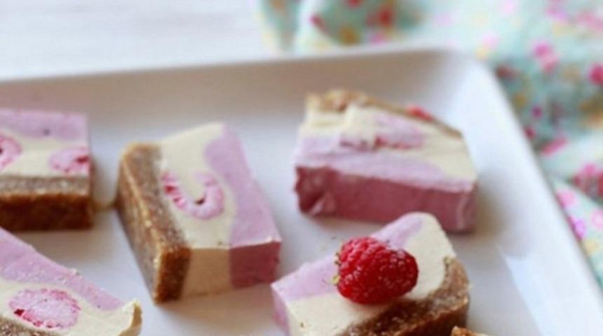 Blender ile Yapabileceğiniz 12 Sağlıklı Tatlı