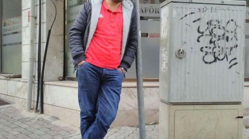 Bayrampaşa&rsquo;da Elektrik Kontağından &Ccedil;ıkan Yangın Can Aldı: 1 &Ouml;l&uuml;