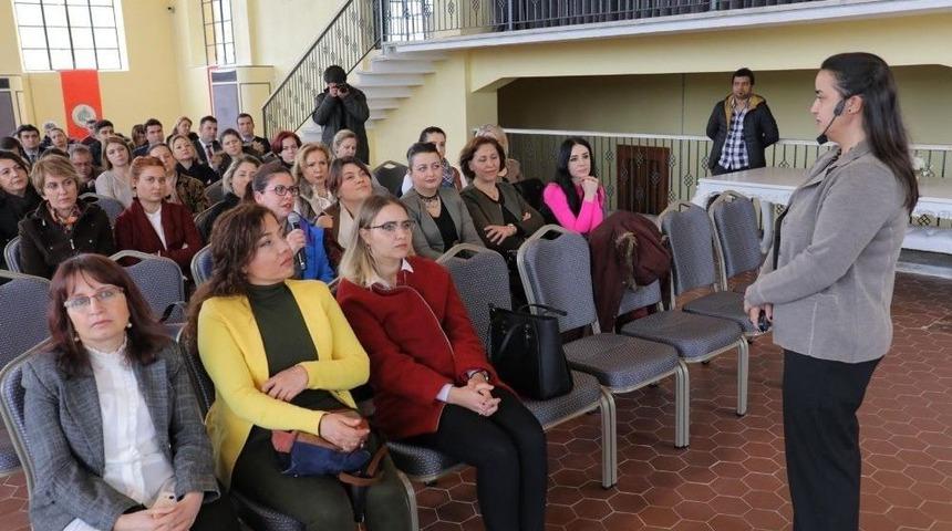 Edirne Akademi&rsquo;den &lsquo;s&ouml;zs&uuml;z İletişim Ve Beden Dili&rsquo; Eğitimi