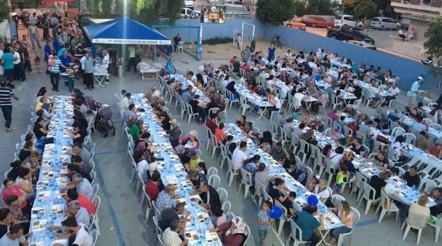 B&uuml;y&uuml;kşehirden Binlerce Adalıya İftar Yemeği