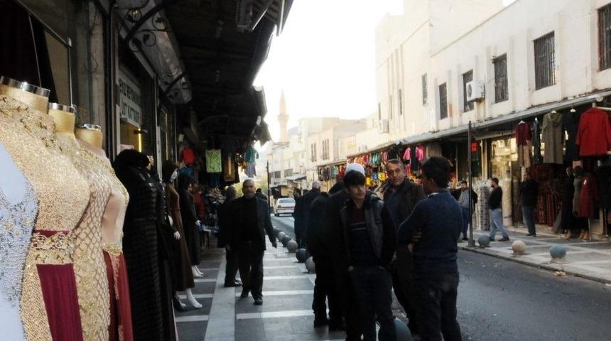 Oğullarını Evlendirmek İ&ccedil;in Geldikleri Şanlıurfa&rsquo;da Dolandırıldılar