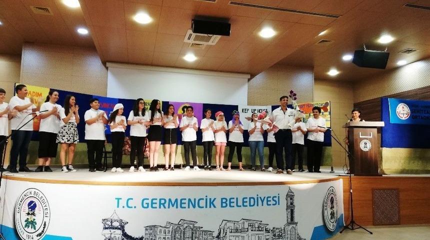 Germencik&rsquo;te &ldquo;t&uuml;rk&ccedil;em Eyvah&rdquo; Sahnelendi