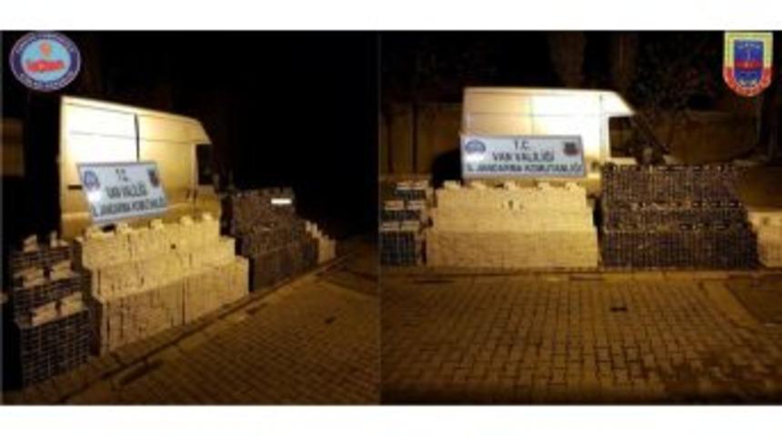 Tekneyle Sigara Ka&ccedil;ak&ccedil;ılığı Jandarmaya Takıldı