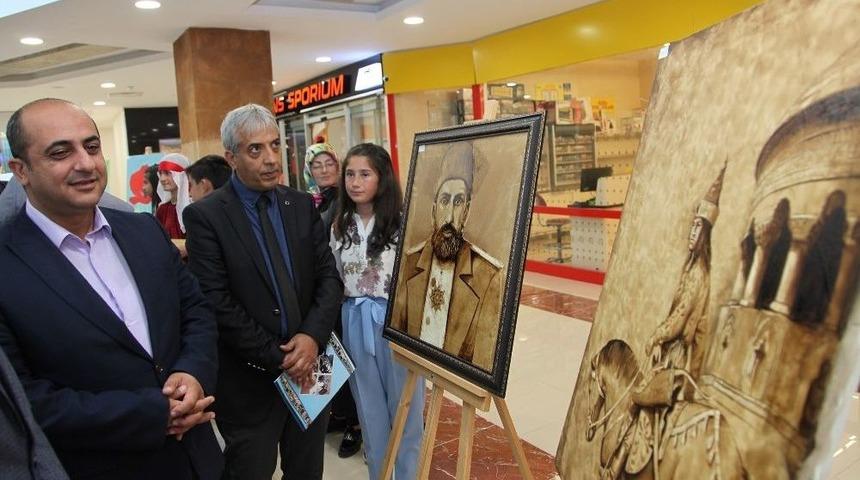 Ahlat&rsquo;ta A&ccedil;ılan Resim Sergisi B&uuml;y&uuml;k Beğeni Kazandı