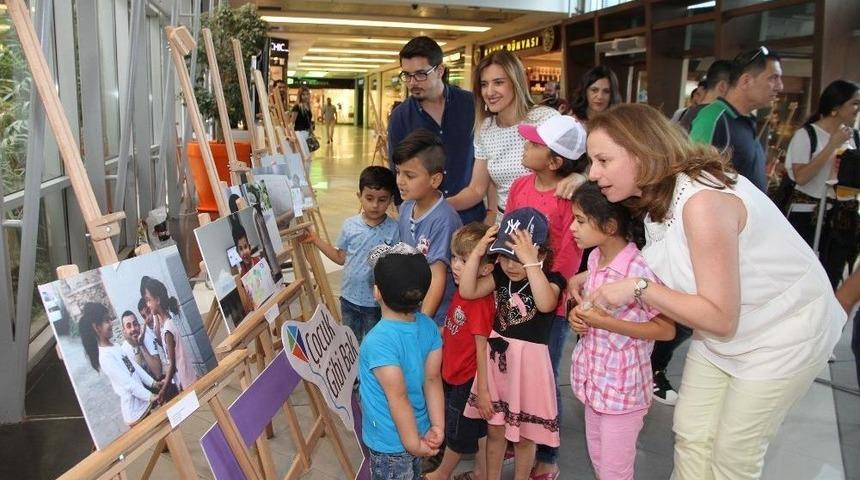 Fotoğraflar &Ccedil;ocukları Anlattı