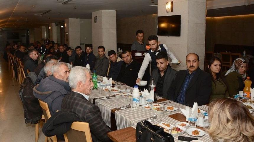 Başkan Vekili Akg&uuml;l&rsquo;den Personele Zam M&uuml;jdesi