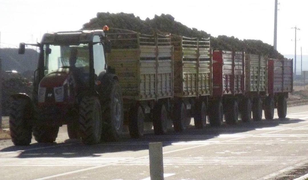 (&ouml;zel Haber) Karayolunda Trakt&ouml;r Ve Uzun R&ouml;mork Tehlikesi