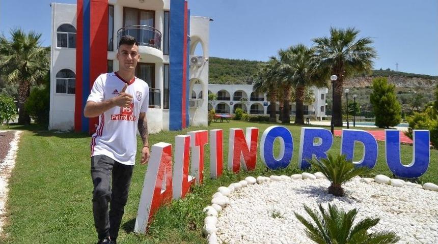 Altınordu&rsquo;da İkinci İmza H&uuml;seyin&rsquo;den