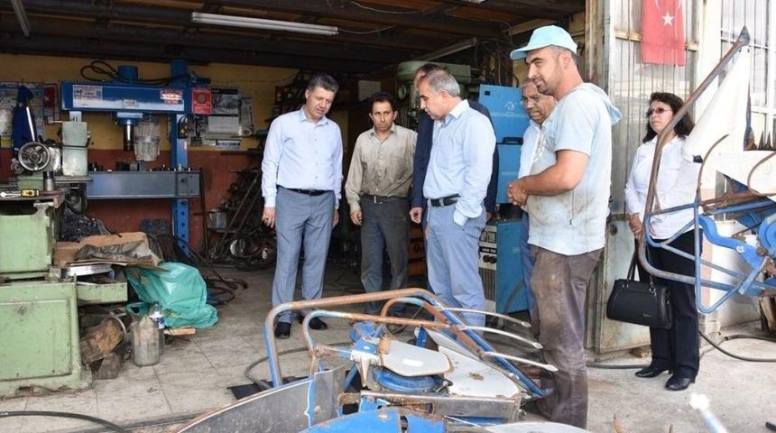 Ak Parti&rsquo;li &Ouml;zkan G&ouml;rdeslilerden Destek İstedi