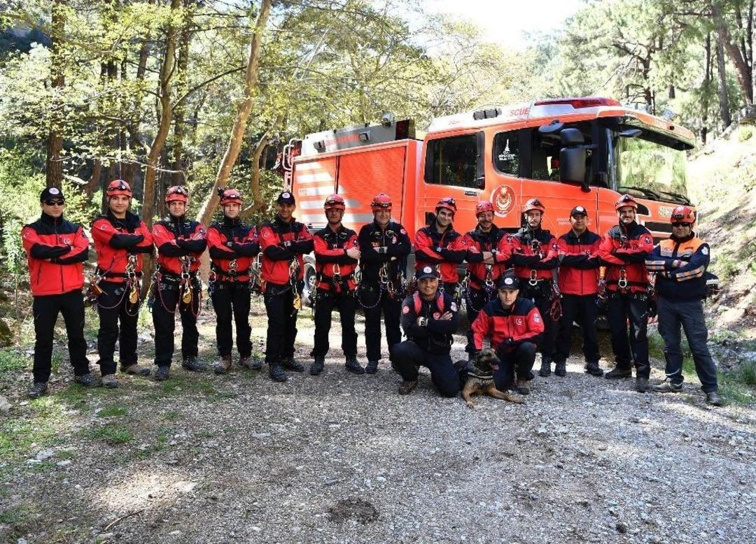 Sadece Yangında Değil Dağda Da Hayat Kurtarıyorlar