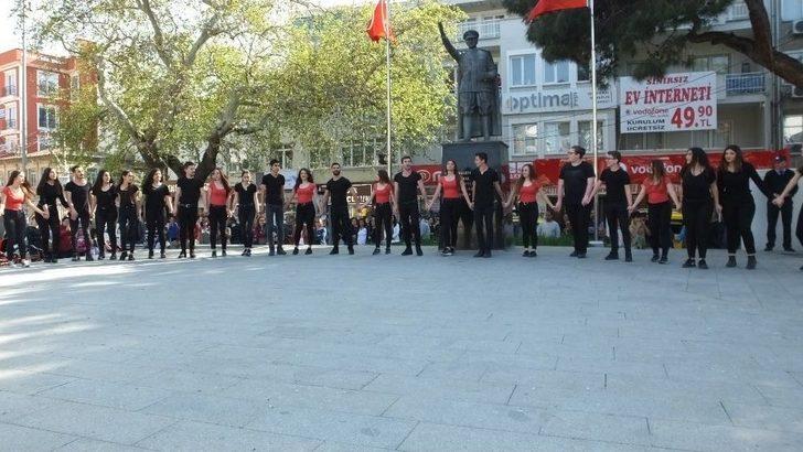 Her Yaştan Vatandaşlar Sağlık İçin Yürüdü G4