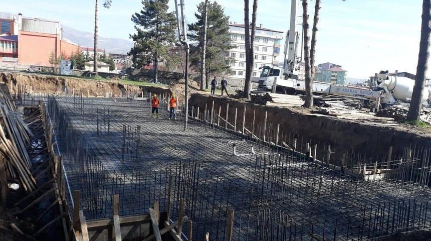 Tatvan&rsquo;da &lsquo;bilgi Evi Ve Kitap Kafe&rsquo;nin Temeli Atıldı