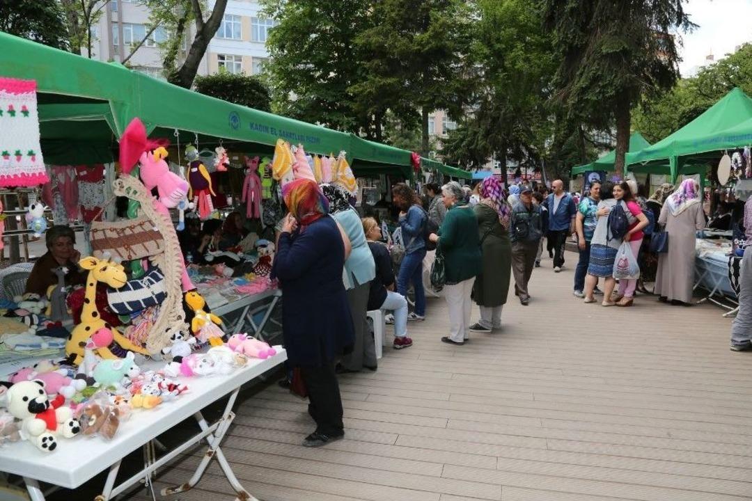 Odunpazarı&rsquo;ndan Hamamyolu Caddesi&rsquo;nde El Sanatları Şenliği