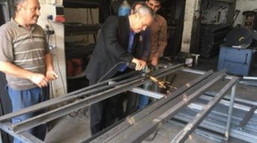 Cumhur &Uuml;nal Esnafları Ziyaret Etti