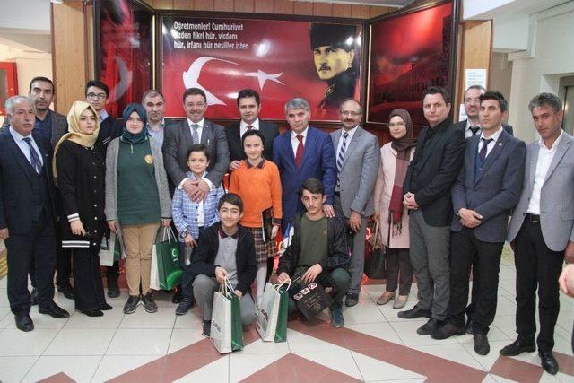 &lsquo;sağlıklı Nesil, Sağlıklı Gelecek&rsquo; &Ouml;d&uuml;l T&ouml;reni Yapıldı 2