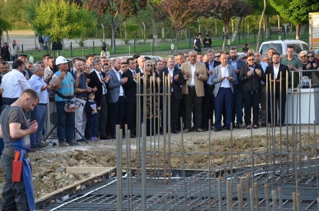 Kuwait Camii&rsquo;nin Temeli Atıldı