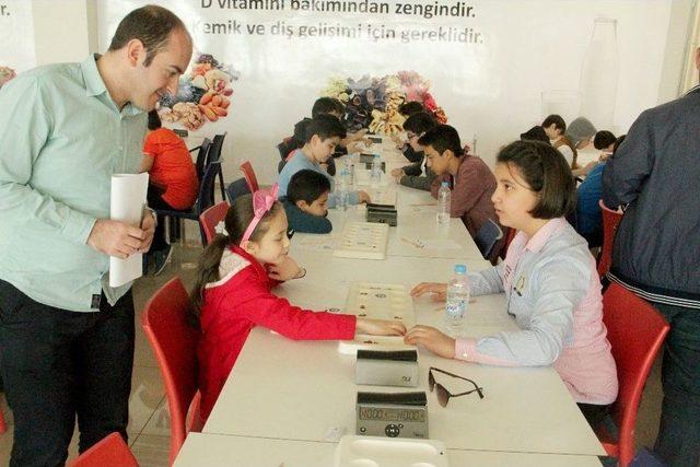 &Ouml;ğrencilerin Mangala Coşkusu 1