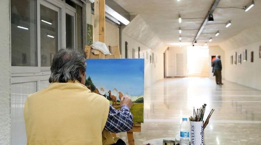 Yaya Ge&ccedil;idi Sanat Galerisine D&ouml;n&uuml;şt&uuml;