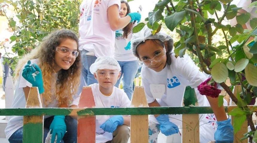 Boyanarak K&uuml;t&uuml;phane Haline Getirilecek Otob&uuml;s, Meb&rsquo;e Bağışlanacak