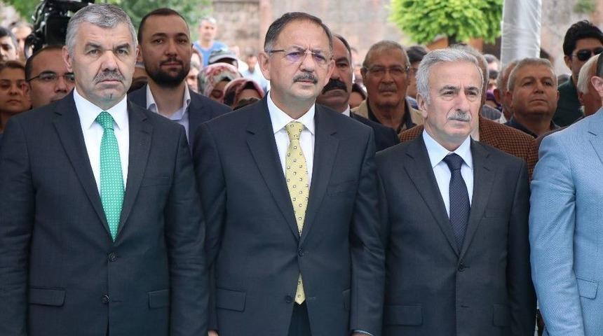 Bakan &Ouml;zhaseki&rsquo;den Muharrem İnce&rsquo;ye: "inşallah Dualarınızda Samimisinizdir"