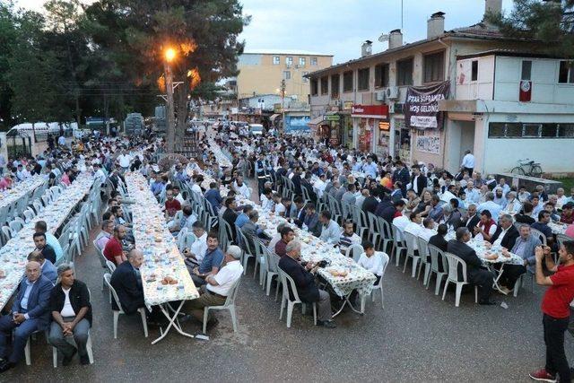 Kardeşlik Sofrası Bu Kez Hilvan’da Kuruldu