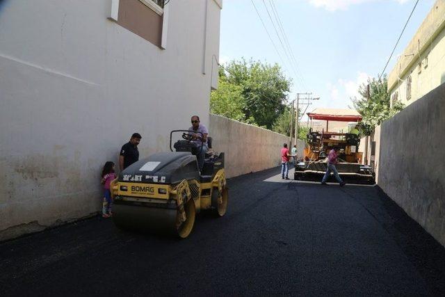 Cizre’de Asfaltlama Çalışmaları Devam Ediyor