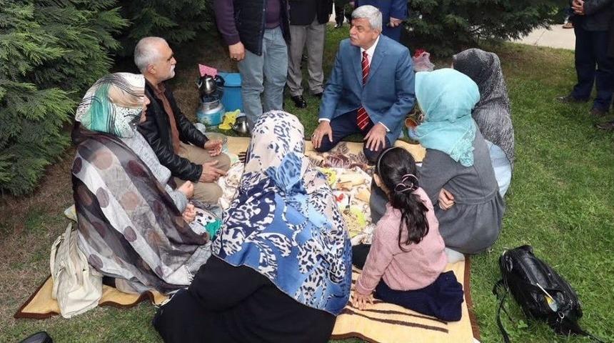 Başkan Karaosmanoğlu, &ldquo;halkımızla G&ouml;n&uuml;l Birliğimiz Devam Edecek&rdquo;