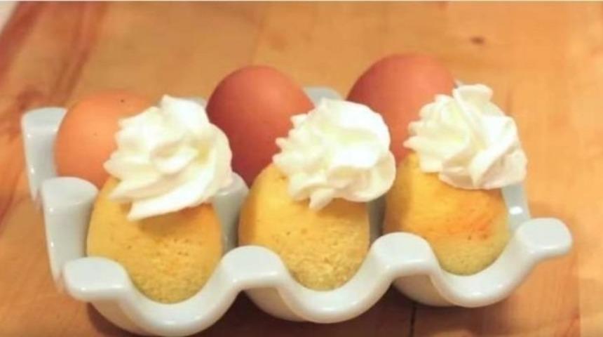 Yumurta Kabuklarını Cupcake Kalıbı Olarak Kullandık, Sonuç Muhteşem!