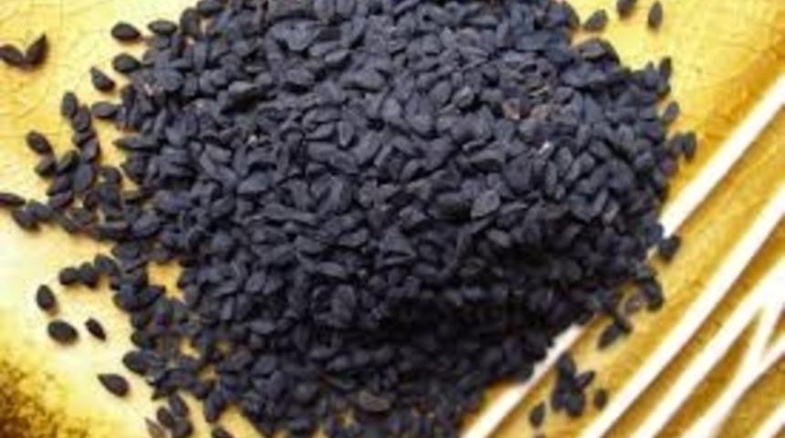 &Ccedil;&ouml;rek otu'nun Hashimoto tiroiditine etkisi